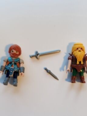 Playmobil Set of 2 Vikings with Weapons Excellent Used Condition
